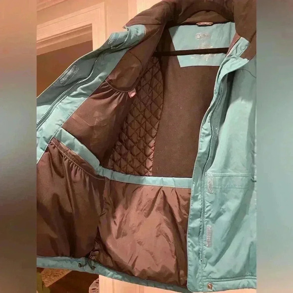 L.L. Bean Women’s Primaloft Insulated Ski Snowboard Jacket Waterproof Size Small - Picture 12 of 13